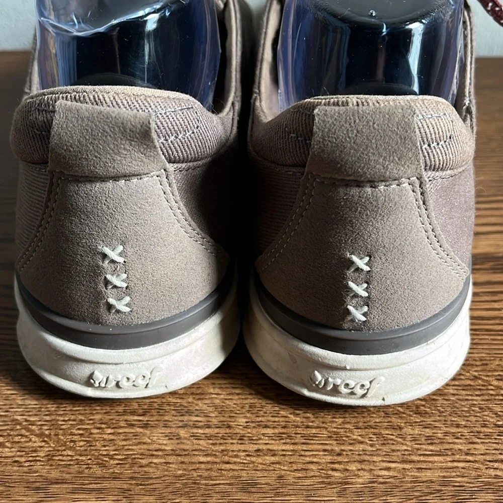 REEF Women's Rover Low Beige Textile Canvas Lace-Up Sneaker, Women’s Sz 10